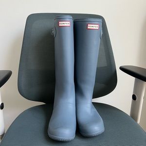 Women’s Hunter Rain Boots Blue Tall Matte sz 9
